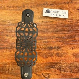 Urban Lace Shattered Inner Tube Bracelet - Size Small